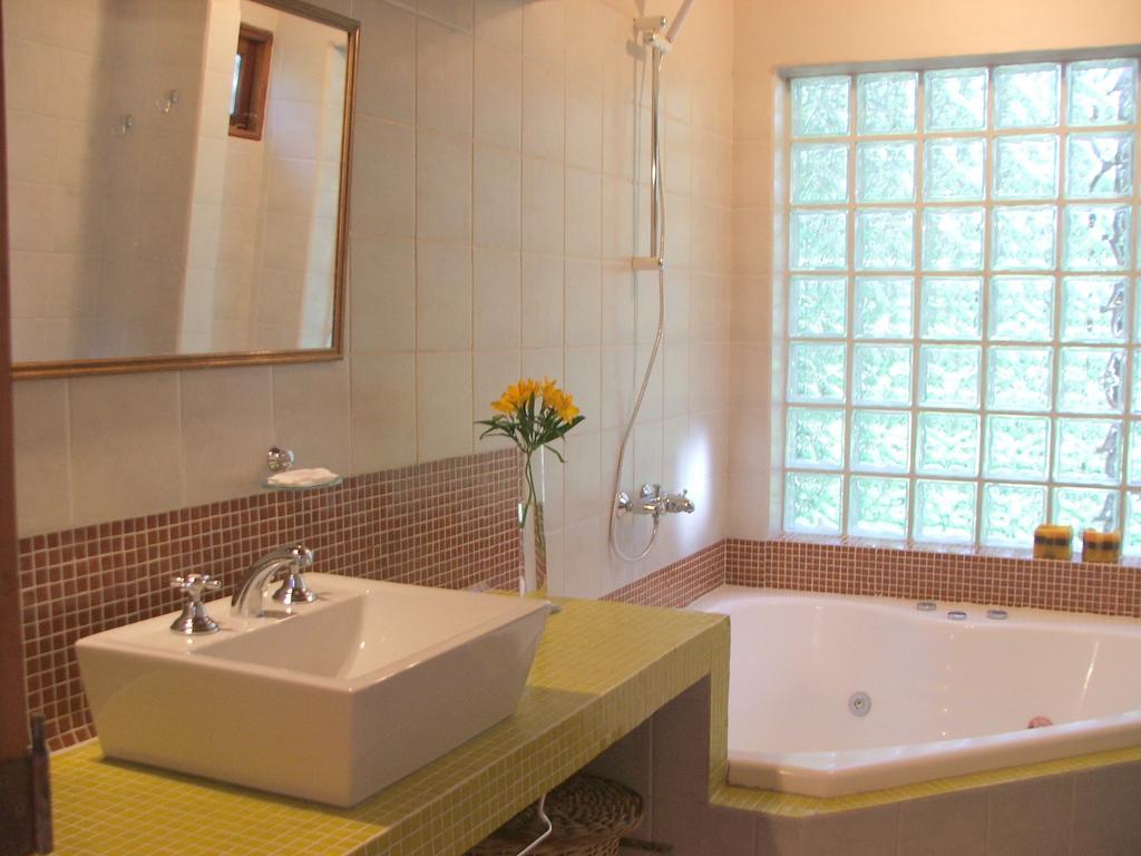 Cabanas Los Teros Hotel El Bolson Bilik gambar