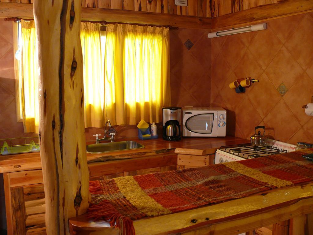 Cabanas Los Teros Hotel El Bolson Bilik gambar